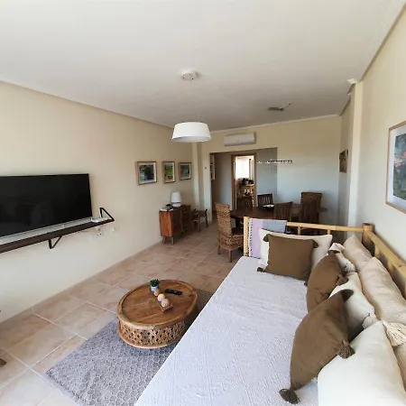 Chilledholidays Τορεβιέχα